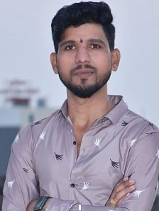 श्री.आकाश बाळू जाधव